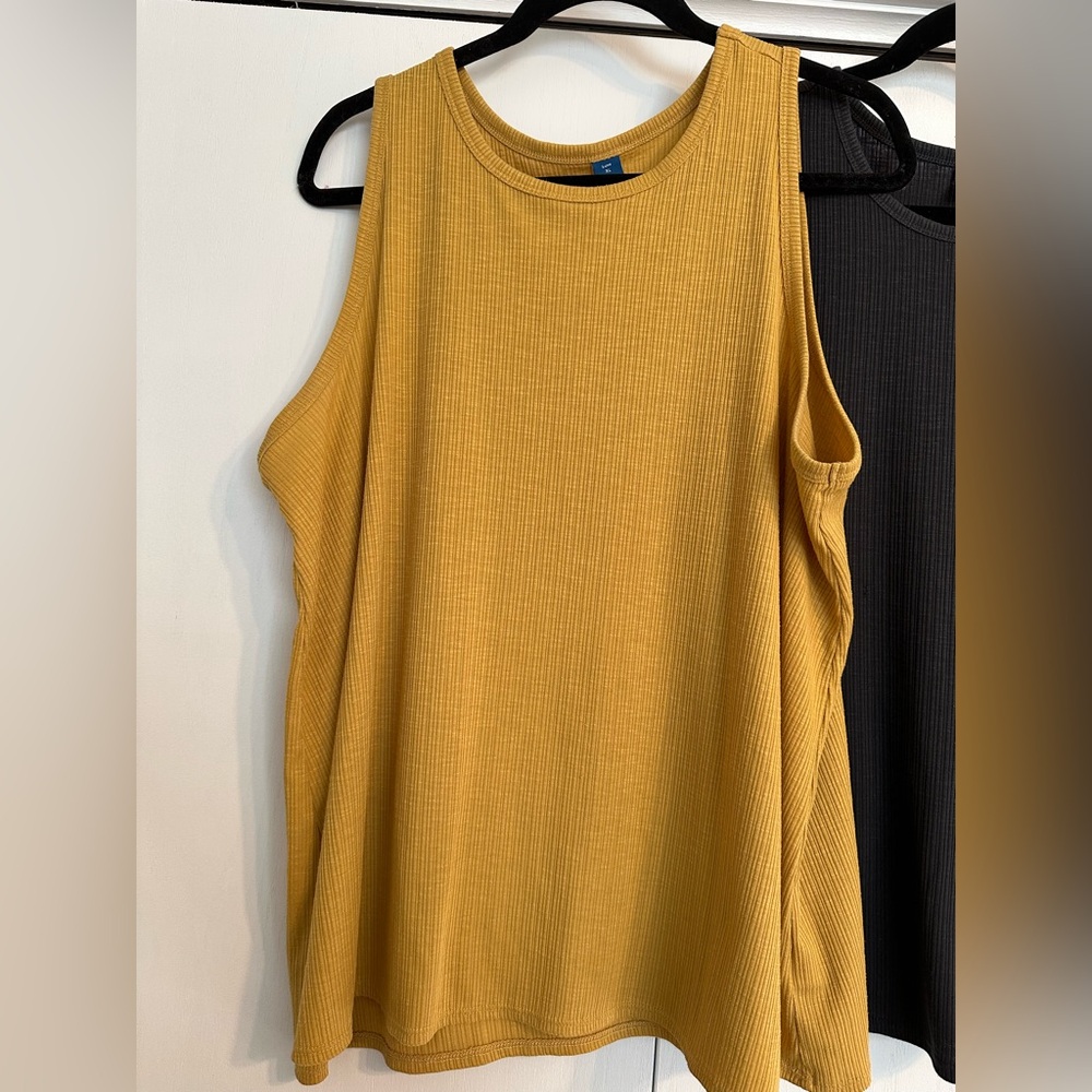 Old Navy Luxe Ribbed Tank Top